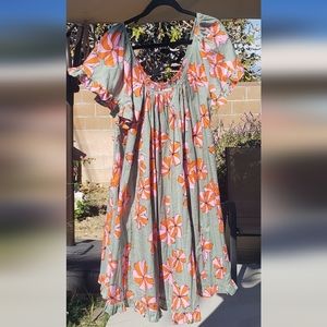 Holoholo Surf  muumuu mu'u mu'u muu muu